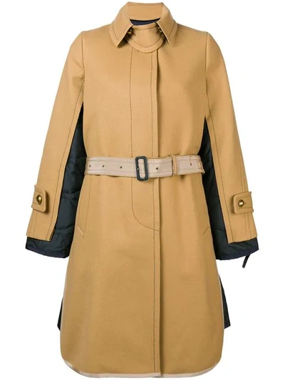 Sacai Hybrid Belted Coat In Beige/navy