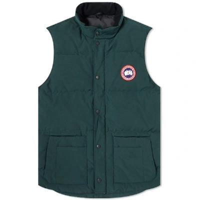 Canada Goose Logo Patch Vest In Green
