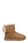 UGG CHESTNUT FLUFF BOW MINI LOW BOOT,10696561