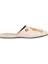 GUCCI GUCCI LEATHER SLIPPER WITH NY YANKEES™ PATCH - WHITE