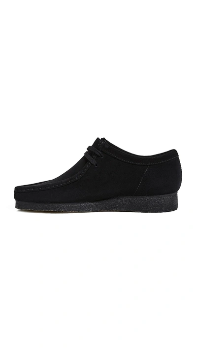Clarks Suede Wallabee Shoes Black 10.5 In Black Suede