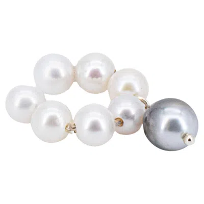 Pre-owned 15degreeslondon White Freshwater Pearl Ear Cuff With Dangling Tahiti Pearl