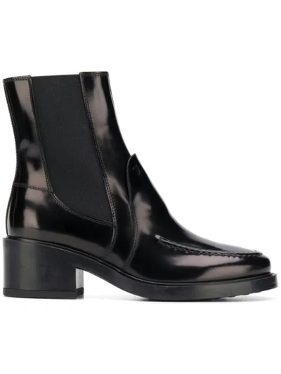 Tod's Ankle Boots In Leather In Black