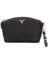 PRADA CLUTCH MIT LOGO-SCHILD