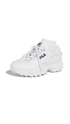 Fila Disruptor 2 &#49828;&#45768;&#52964;&#51592; In White/ Navy/ Red
