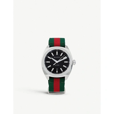 Gucci Gg2570 Black Dial Green And Red Nylon Watch Ya142305