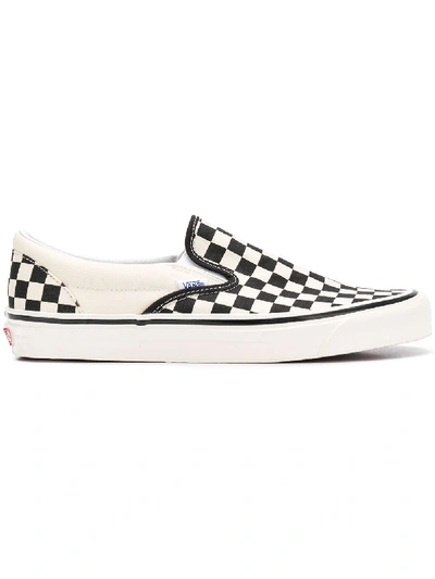 Vans Unisex Classic Slip On Checkerboard Shoes In Black Off White In Multi