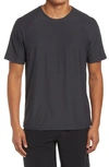 Rhone Reign Athletic Short Sleeve T-shirt In Black Heather
