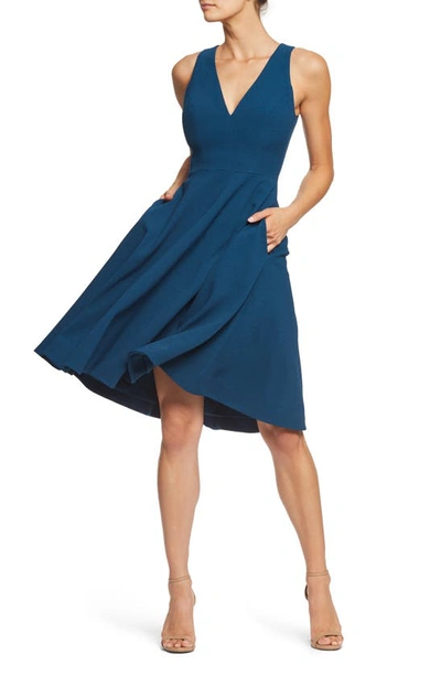 Dress The Population Catalina Fit & Flare Cocktail Dress In Peacock Blue