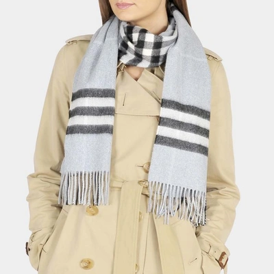 Burberry Giant Icon Scarf 168x130 Cm