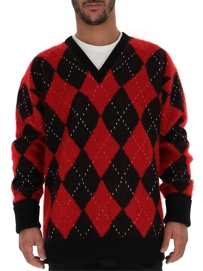 Alexander Mcqueen Oversized Wool-blend Argyle Sweater In Black/red