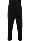 ATTACHMENT ATTACHMENT PLEATED TAPERED TROUSERS - BLACK