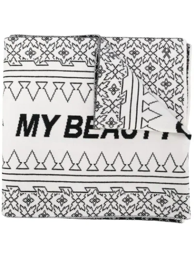 Gmbh My Beauty Offends You Intarsia Knit Scarf In White In Black