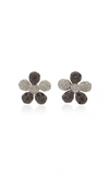 COLETTE JEWELRY WOMEN'S SMALL FLOWER 18K WHITE AND BLACK GOLD STUD EARRINGS,690332