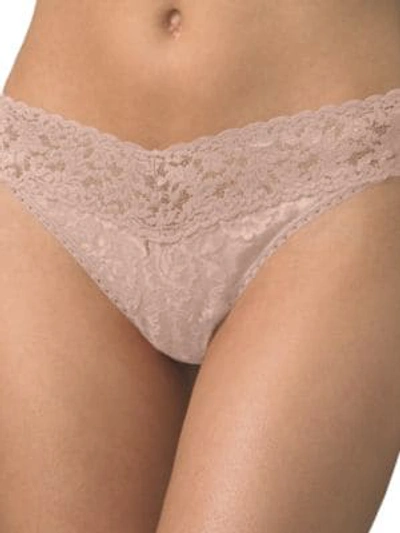 Hanky Panky Signature Lace Original Rise Thong In Chai