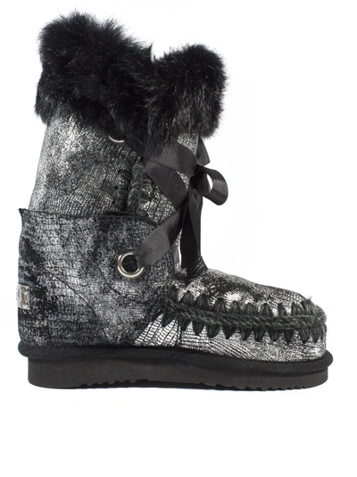 Mou Eskimolace In Black Sheepskin With Laces And Fur.