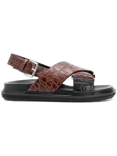 Marni Fussbett Crocodile-effect Leather Sandals In Coffee+black