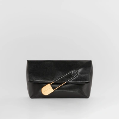 Burberry The Medium Patent Leather Pin Clutch In Black