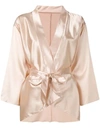 Belle Et Bon Bon Serafina Short Robe In Neutrals