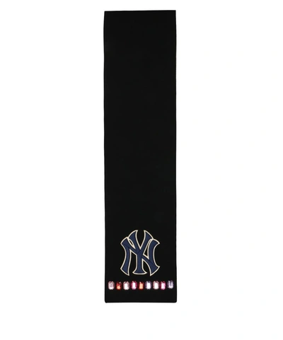 Gucci Wool Scarf With Ny Yankees&trade; Patch In Nero