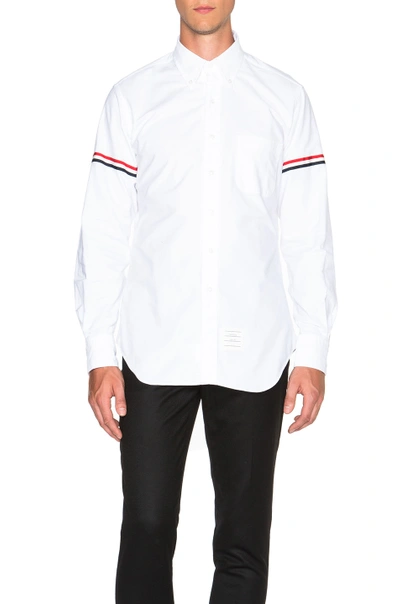 THOM BROWNE CLASSIC BUTTON DOWN WITH GROSGRAIN ARMBANDS,TMBX-MS48