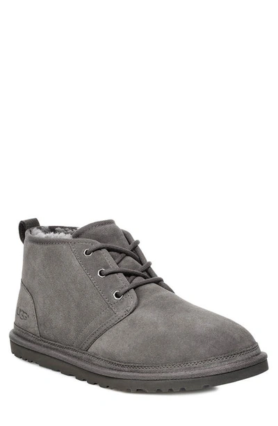 Ugg Neumel Chukka Boot In Charcoal/charcoal