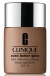 CLINIQUE EVEN BETTER GLOW LIGHT REFLECTING MAKEUP FOUNDATION BROAD SPECTRUM SPF 15,ZY5X