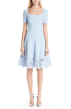 OSCAR DE LA RENTA Cutout Hem A-Line Dress,19RN118CML