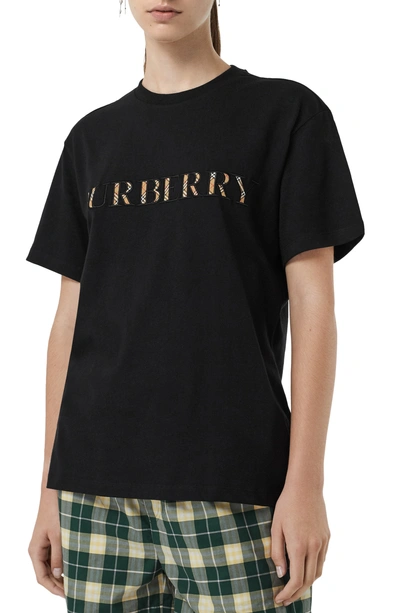 Burberry T-shirt Mit Kariertem Logo In Black