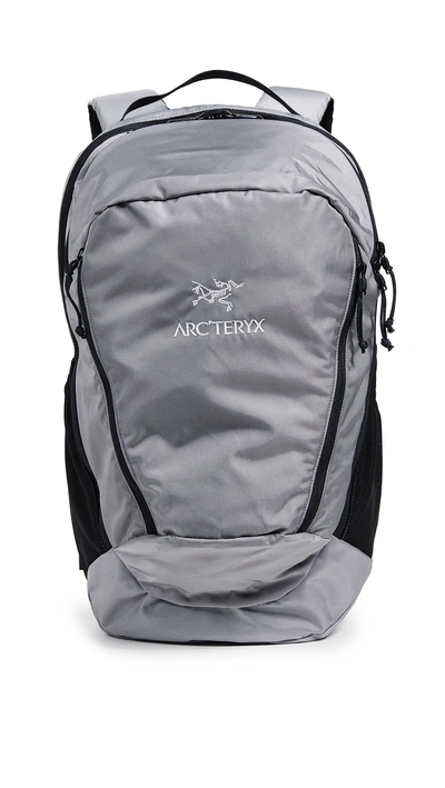 Arc'teryx Mantis 26 Backpack In Black Ii