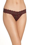 Hanky Panky Cross-dyed Signature Lace Low-rise Thong In Black/ Red