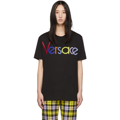 Versace Embroidered Logo T-shirt - 黑色 In A008 Black