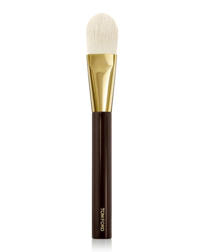 Tom Ford Foundation Brush - Na In Colorless