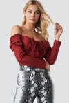 ANNA NOOSHIN X NA-KD Off Shoulder Ruffle Cup Blouse Red