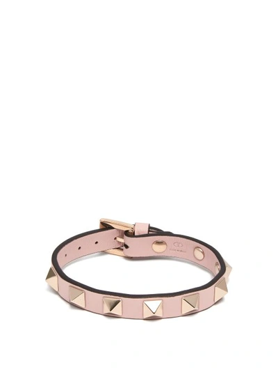 Valentino Garavani Rockstud Leather Buckle Bracelet In Poudre