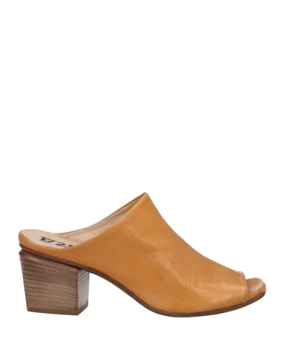 1725.a Sandals In Yellow