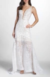 BRONX AND BANCO ESTELLE PLUNGING LACE GOWN,BB-CAP2-17