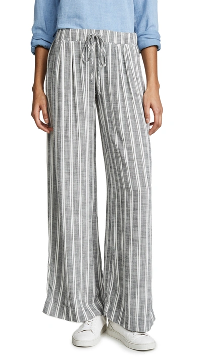 Bella Dahl Pleated Front Wide Leg Trousers In White