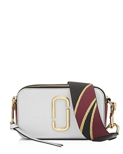 Marc Jacobs The Snapshot Leather Crossbody Bag In Argento