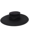 MARC JACOBS LARGE BOATER HAT