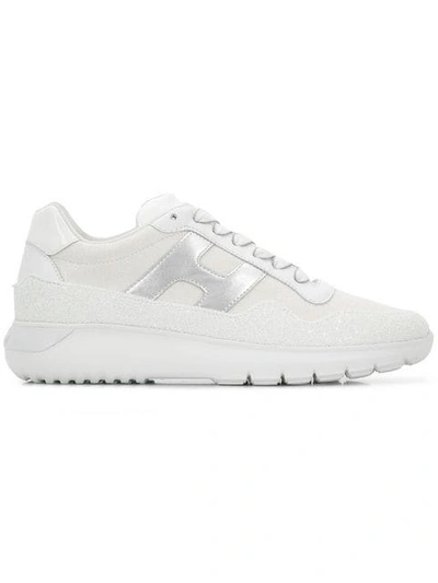 Hogan H371 Interactive Mid Trainers In White