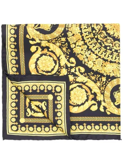 Versace Barocco Printed Neck Scarf In Black,gold