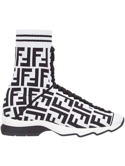 Fendi 品牌标志提花弹力针织网眼运动鞋 In White