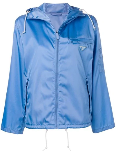 Prada Logo Patch Waterproof Windbreaker In Blue