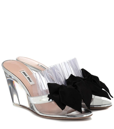 Miu Miu Bow-embellished Perspex And Metallic Leather Wedge Sandals In Argento/nero