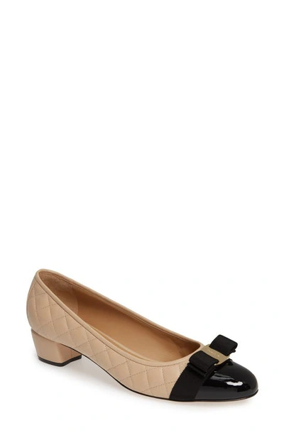 Ferragamo Beige And Black Nappa Leather Pumps Shoes In Multi