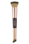 Charlotte Tilbury Hollywood Complexion Brush - One Size