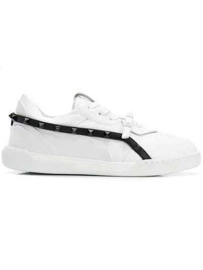 Valentino Garavani Valentino  Rockstud Trainers - 白色 In White