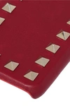 VALENTINO GARAVANI VALENTINO GARAVANI WOMAN STUDDED TEXTURED-LEATHER IPHONE CASE RED,3074457345618874175