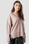 NA-KD Deep V-neck Oversized Sweater Pink